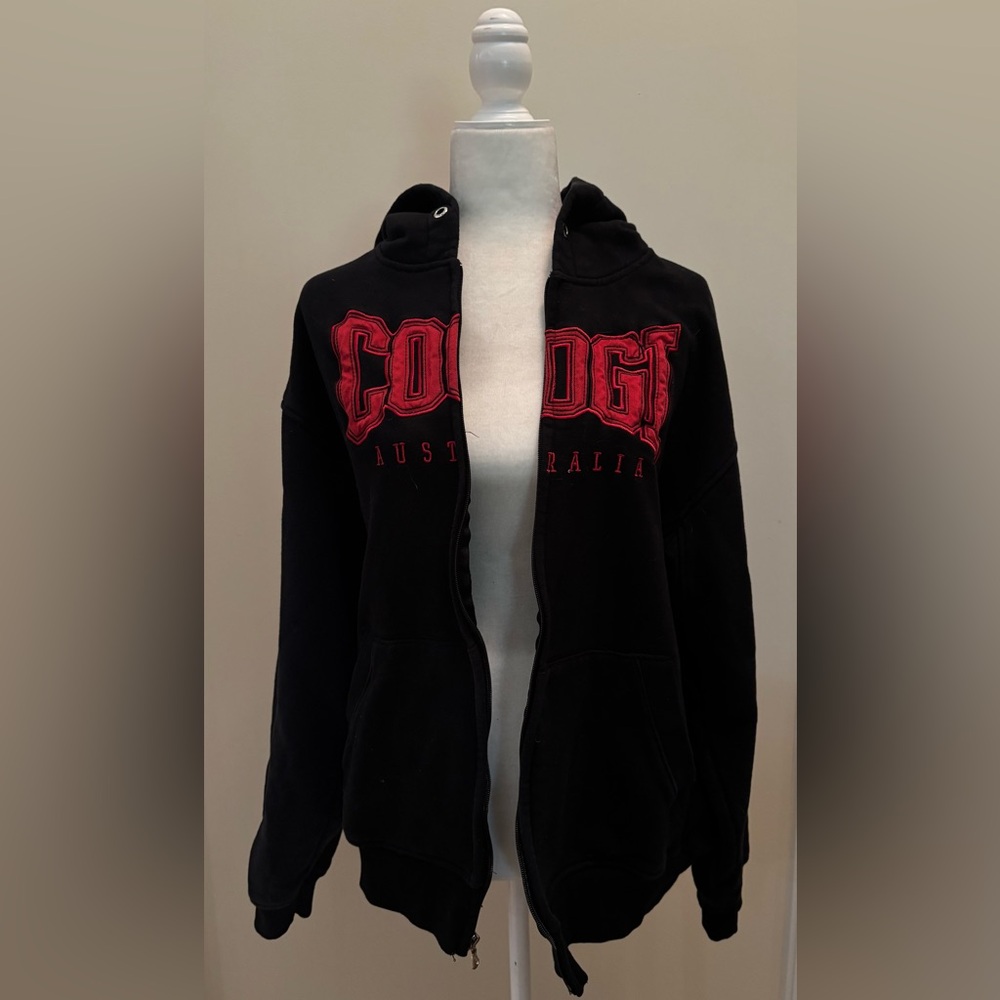 COOGI Black and Red Bomber Jacket with Vintage Style